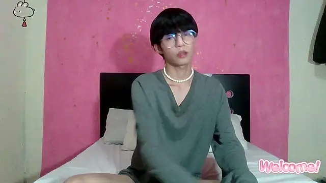 Snapshot of seung_vinblue chatting on 12, 12, 2024 seung vinblue online show from 12, 12, 2024