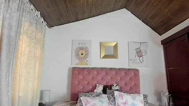 CelessteRedds online show from 7, 10, 2025