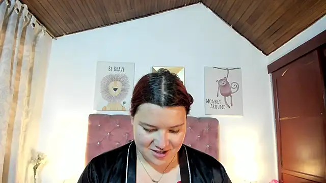 CelessteRedds online show from 15, 4, 2026