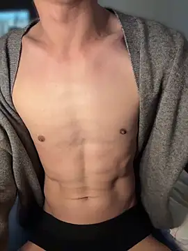 Snapshot of ADilil chatting on 11, 4, 2026 ADilil online show from 11, 4, 2026