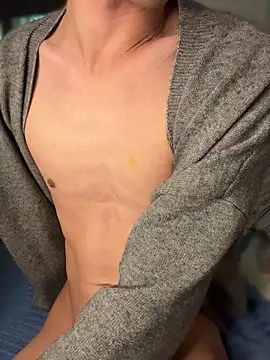 Snapshot of ADilil chatting on 29, 4, 2026 ADilil online show from 29, 4, 2026