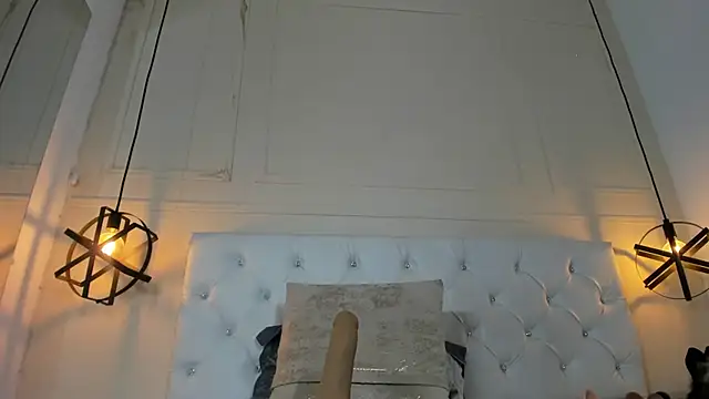 Snapshot of Slut_Milf_ chatting on 4, 2, 2025 Slut Milf  online show from 4, 2, 2025