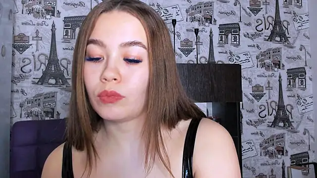 Snapshot of Sara_Kox chatting on 22, 1, 2025 Sara Kox online show from 22, 1, 2025