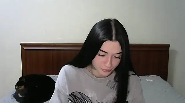 Liana diva online show from 28, 2, 2025