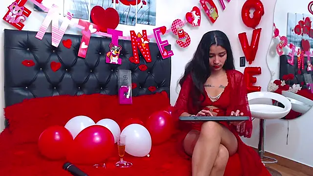 conni f00x online show from 16, 2, 2026