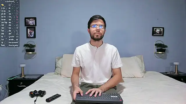 ETHAN ADAM online show from 16, 1, 2025