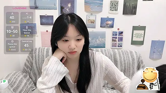 Snapshot of LiLiYbaby chatting on 30, 9, 2025 LiLiYbaby online show from 30, 9, 2025