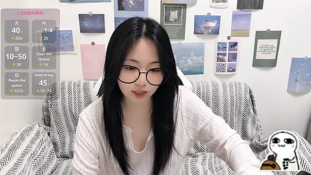 Snapshot of LiLiYbaby chatting on 26, 4, 2026 LiLiYbaby online show from 26, 4, 2026