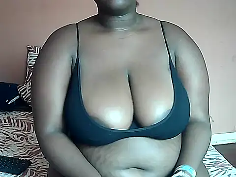 Snapshot of MelaninBear chatting on 15, 2, 2025 MelaninBear online show from 15, 2, 2025
