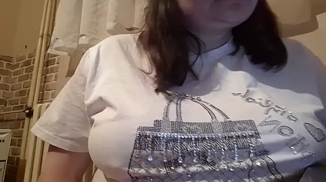 AalinnaK online show from 6, 3, 2025