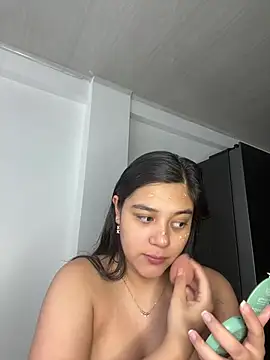 Snapshot of floriamANDjazmin chatting on 27, 3, 2026 floriamANDjazmin online show from 27, 3, 2026