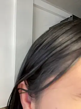 Snapshot of floriamANDjazmin chatting on 12, 4, 2026 floriamANDjazmin online show from 12, 4, 2026