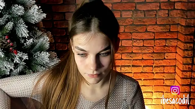 adriana allien online show from 27, 12, 2024