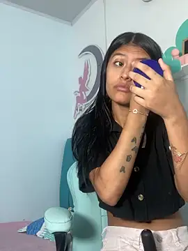  18 laura online show from 22, 11, 2025