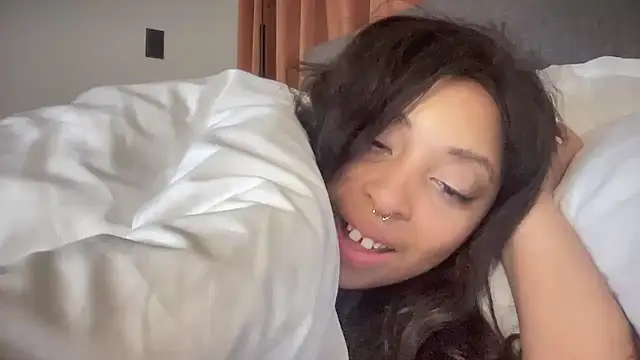 Snapshot of BaileyBaird chatting on 25, 12, 2024 BaileyBaird online show from 25, 12, 2024