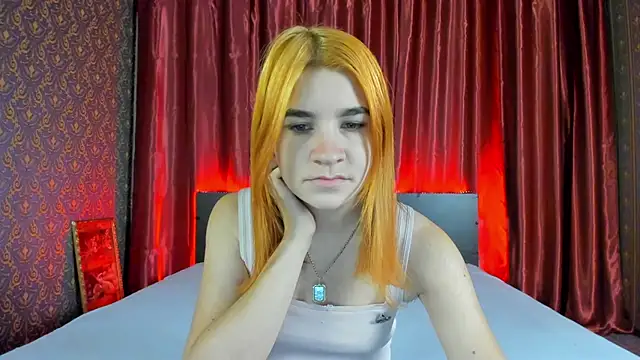  Polly Love  online show from 13, 12, 2024