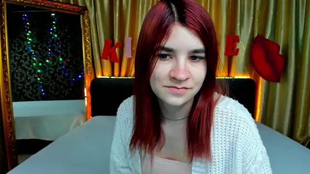  Polly Love  online show from 14, 2, 2025