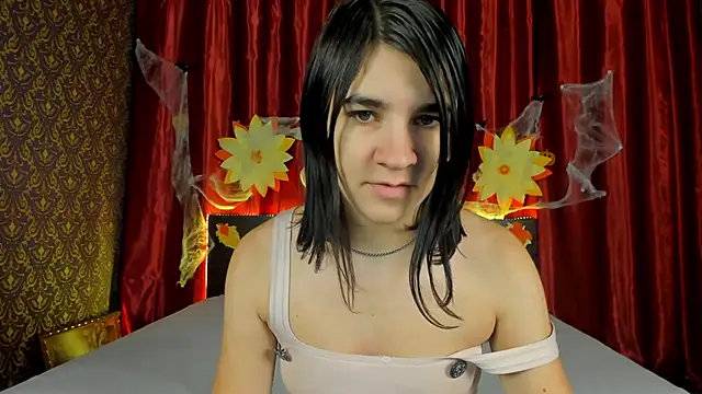  Polly Love  online show from 4, 11, 2025