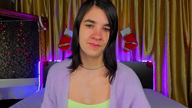  Polly Love  online show from 14, 12, 2025