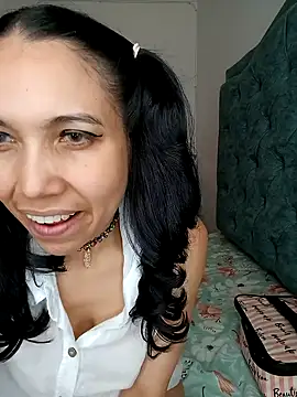 KimPielCanela online show from 21, 2, 2025