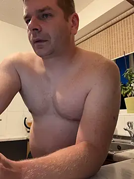 Snapshot of Dan_NFS chatting on 30, 9, 2025 Dan NFS online show from 30, 9, 2025