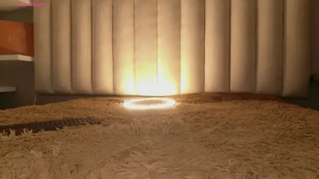 Megan mooree  online show from 15, 4, 2026