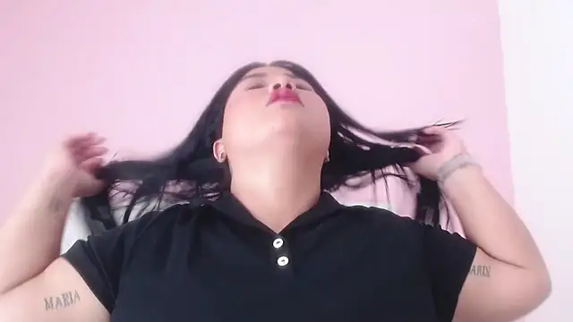 Snapshot of Gabycutee chatting on 20, 12, 2025 Gabycutee online show from 20, 12, 2025