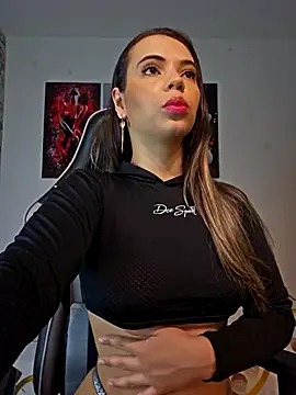 Snapshot of Antonella2_m chatting on 17, 4, 2026 Antonella2 m online show from 17, 4, 2026