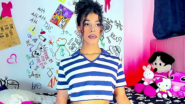 Snapshot of bloom444 chatting on 18, 1, 2026 bloom444 online show from 18, 1, 2026