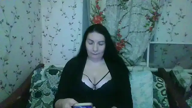 Snapshot of Zefirka_Axe chatting on 3, 4, 2026 Zefirka Axe online show from 3, 4, 2026