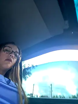 Shianrose online show from 2, 10, 2025