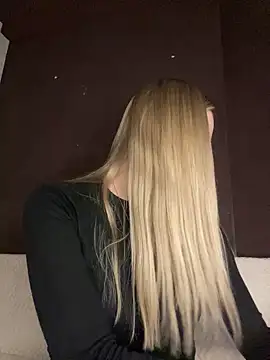 Snapshot of Alisa_Rise chatting on 14, 2, 2025 Alisa Rise online show from 14, 2, 2025