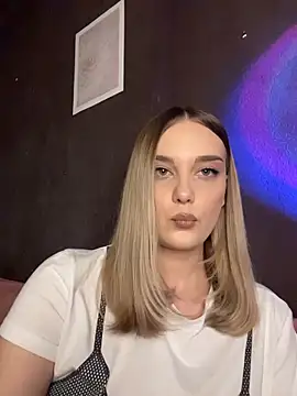 Snapshot of Alisa_Rise chatting on 1, 4, 2026 Alisa Rise online show from 1, 4, 2026