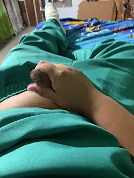 Snapshot of Avilespozo19993 chatting on 8, 10, 2025 Avilespozo19993 online show from 8, 10, 2025