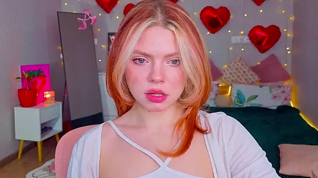 Snapshot of Red__Candy chatting on 11, 3, 2026 Red Candy online show from 11, 3, 2026