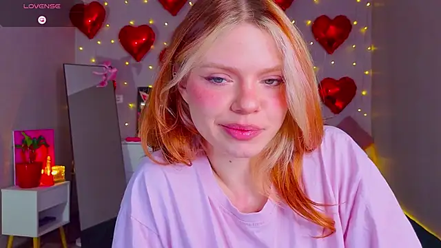 Snapshot of Red__Candy chatting on 26, 3, 2026 Red Candy online show from 26, 3, 2026