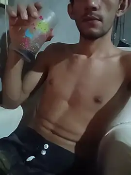 Snapshot of Treloso21 chatting on 17, 2, 2026 Treloso21 online show from 17, 2, 2026