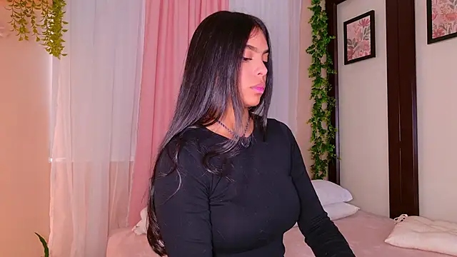 Zafiiro Blue online show from 23, 11, 2025