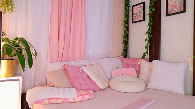 Snapshot of Zafiiro_Blue chatting on 19, 3, 2026 Zafiiro Blue online show from 19, 3, 2026