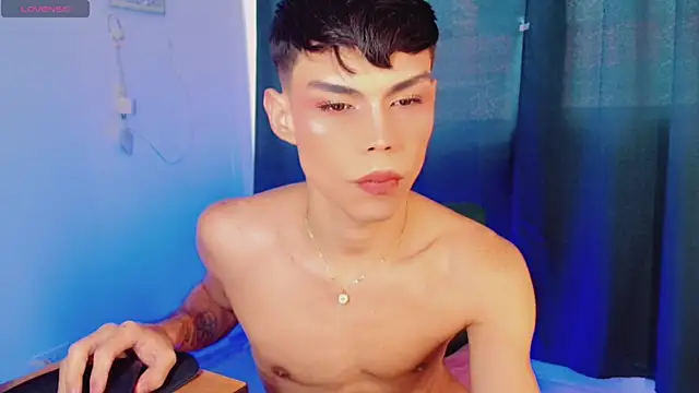 Snapshot of femboykeene chatting on 18, 4, 2026 femboykeene online show from 18, 4, 2026