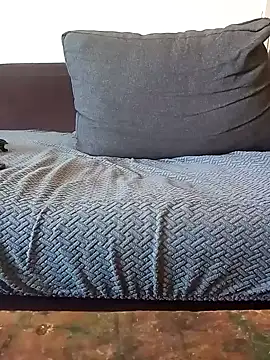 Snapshot of leloupblanc5304 chatting on 2, 3, 2025 leloupblanc5304 online show from 2, 3, 2025