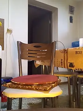 Snapshot of Ely_Elenita chatting on 3, 12, 2025 Ely Elenita online show from 3, 12, 2025