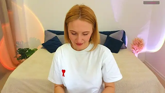 Snapshot of AlisssaRose chatting on 8, 4, 2026 AlisssaRose online show from 8, 4, 2026