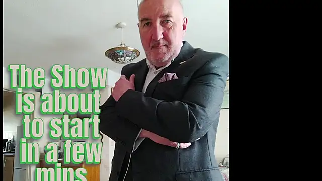 Adamdaddybear online show from 31, 10, 2025