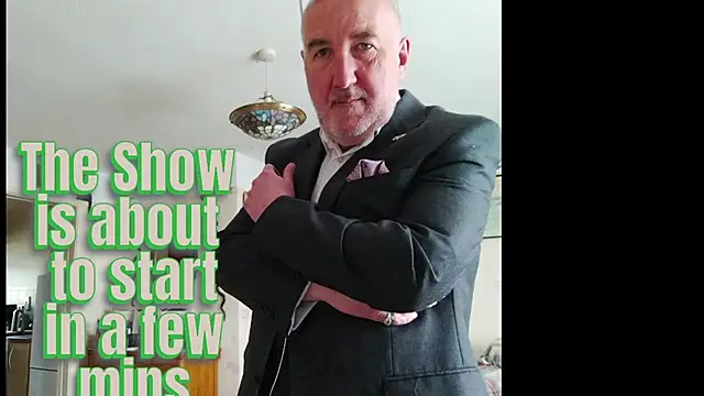 Adamdaddybear online show from 17, 12, 2025