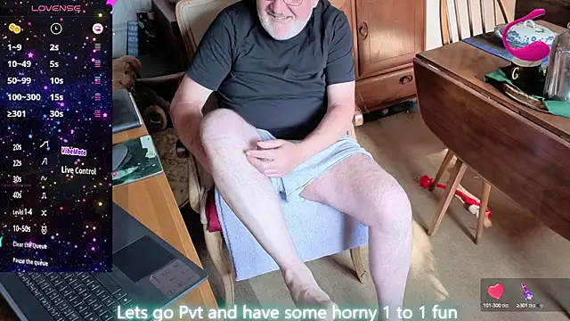 Snapshot of Adamdaddybear chatting on 29, 7, 2026 Adamdaddybear online show from 29, 7, 2026