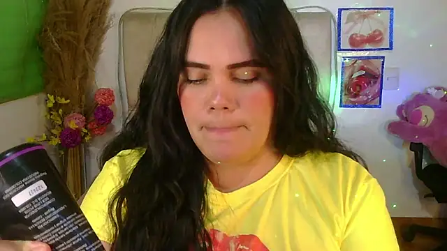 Snapshot of blue_angel33 chatting on 25, 2, 2026 blue angel33 online show from 25, 2, 2026