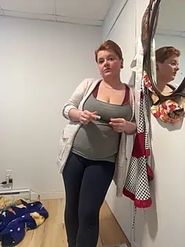 Sweetleeahxx online show from 22, 12, 2025