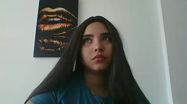 Snapshot of Miapeyton chatting on 2, 12, 2024 Miapeyton online show from 2, 12, 2024