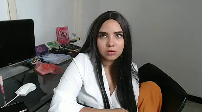 Snapshot of Miapeyton chatting on 7, 12, 2024 Miapeyton online show from 7, 12, 2024